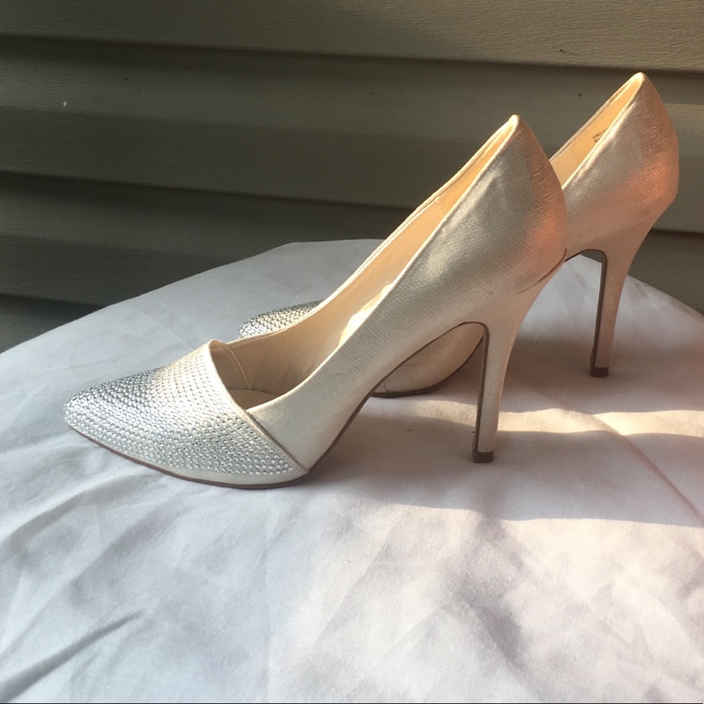 Beautiful rhinestoned Heels